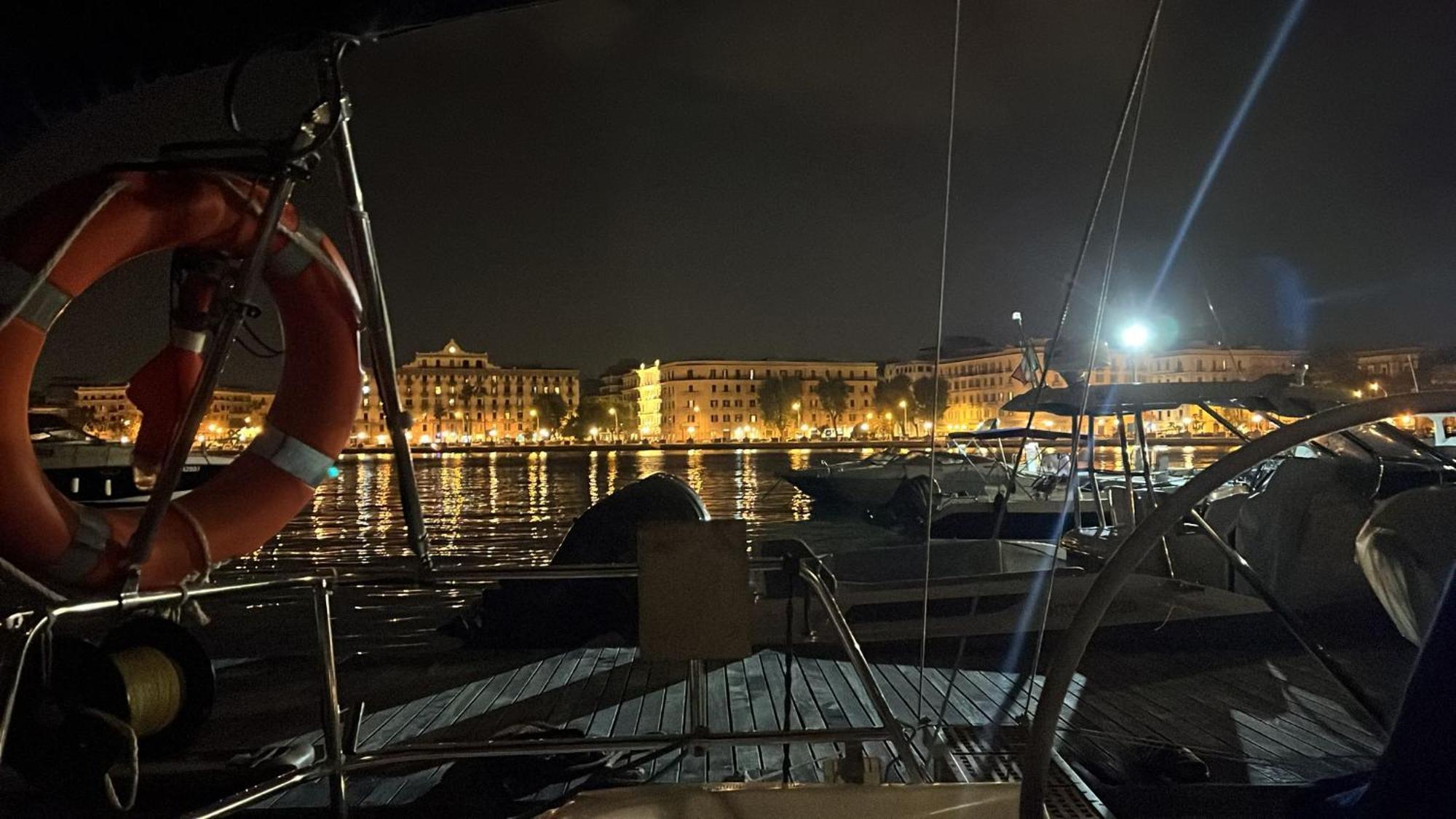 Charming Sailing Boat - Le Dimore Di Ines Bari Exterior photo